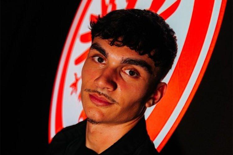 <p>Can Uzun ➡ Eintracht Frankfurt</p>
