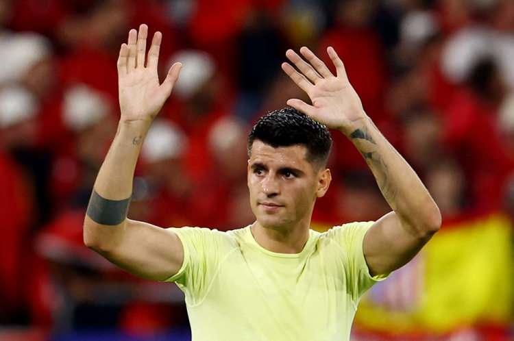 <p>Alvaro Morata ➡ Milan</p>
