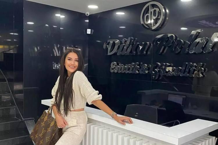 <p>Paranın yine aile bireylerine ait şirketler arasında transfer edildiği, son aşamada ise Engin Polat'ın sahibi olduğu Milda Gayrimenkul isimli firmada toplanarak gayrimenkul ve çok sayıda araç alındığının tespitinin ardından İstanbul Mali Suçlarla Mücadele Şube Müdürlüğü ekipleri, şüphelilerin kimliklerini belirlemiş, İstanbul merkezli Ankara, Yalova, Ordu, Kırklareli ve Manisa'da 43 adrese eş zamanlı operasyon düzenlemişti.</p>
