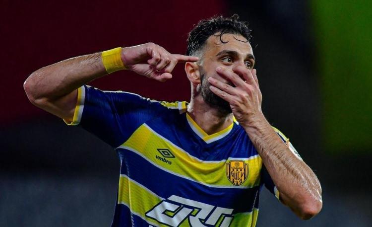 <p>* Efkan Bekiroğlu | 7 <br />
<br />
* Ankaragücü</p>
