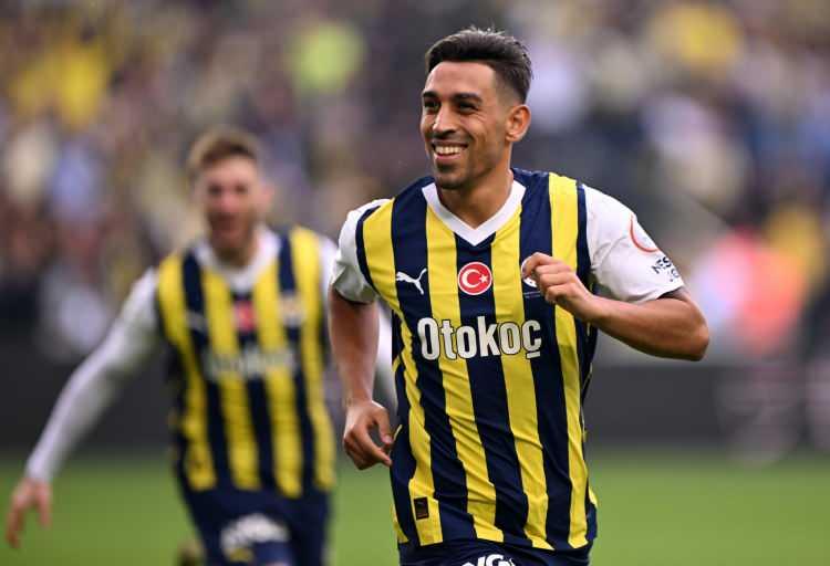 <p>* İrfan Can Kahveci | 11 <br />
<br />
* Fenerbahçe</p>