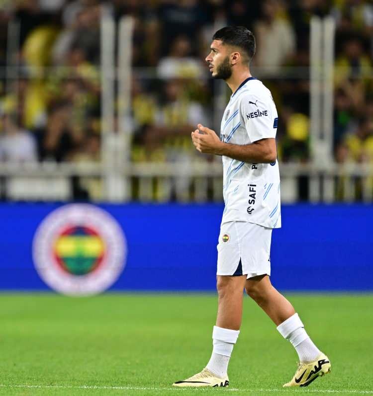 <p>* Oğuz Aydın | 14</p>
