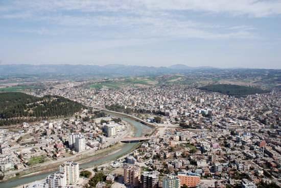 <p><strong>KADİRLİ</strong></p>
