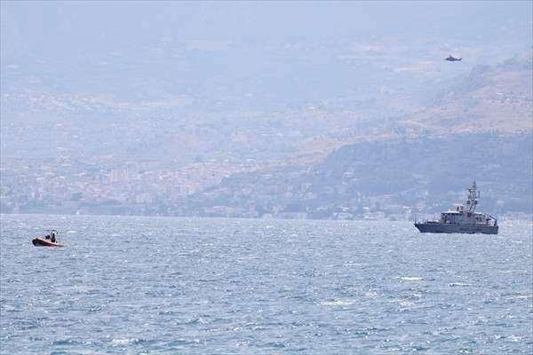 <p>Aralarında küçük bir kızın da olduğu 15 kişiyi kurtardık."</p>
