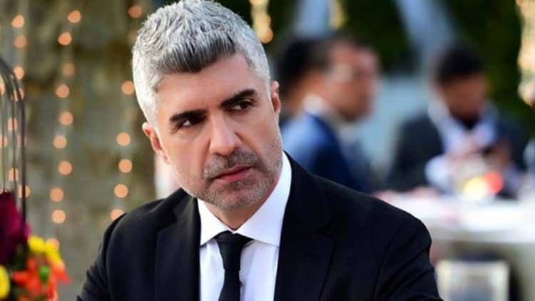 <p><strong>Abisi ile yaşadığı sorunlara rağmen her zaman yanında olan ve hiç bir zaman bırakmayan Özcan Deniz, bir süre önce abisi ile yollarını ayırmıştı.</strong></p>

<p> </p>
