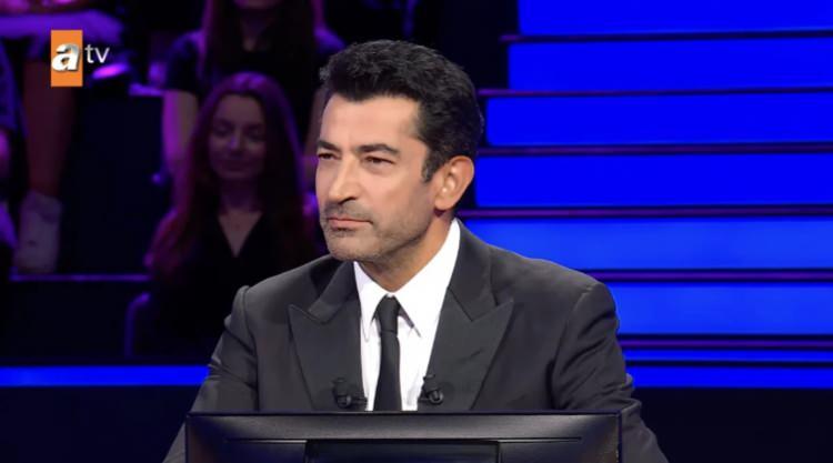 <p>ATV ekranlarında yayınlanan Kenan İmirzalıoğlu'nun sunduğu 'Kim Milyoner Olmak İster?' yarışması, seyircinin ilgisini çekmeye devam ediyor.</p>
