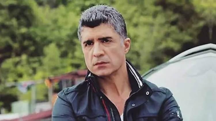<p><span style="color:#B22222"><strong>GECE YARISI PEŞ PEŞE GELEN PAYLAŞIM</strong></span></p>