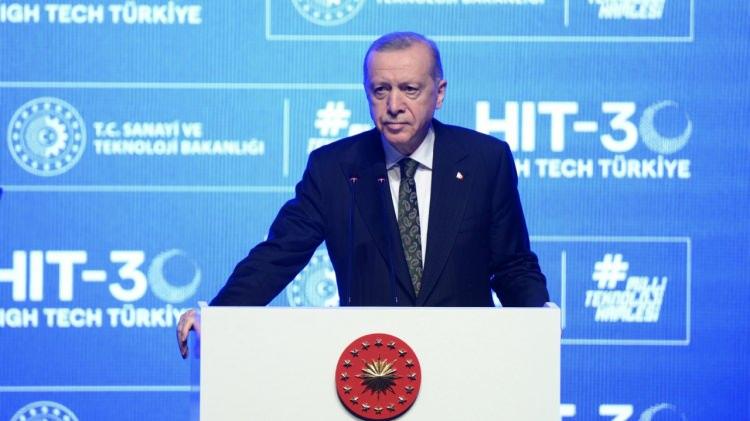 <p>30 milyar dolarlık HIT-30 Yüksek Teknoloji Yatırım Programı açıklandı.</p>
