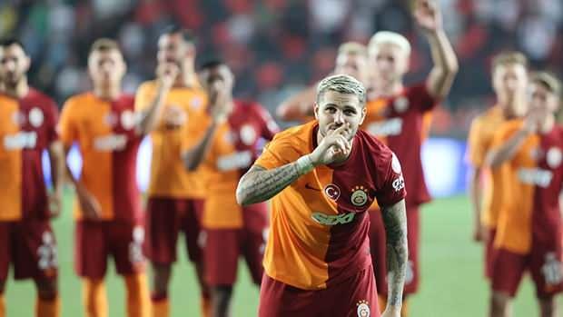 <p><strong>3. HAFTA ERTLENEN MAÇLAR NE ZAMAN OYNANACAK?</strong></p>
<p>Türkiye Futbol Federasyonu, Süper Lig'de Galatasaray, Başakşehir ve Trabzonspor'un 3. hafta oynanacak maçlarını ertelediğini açıkladı.</p>