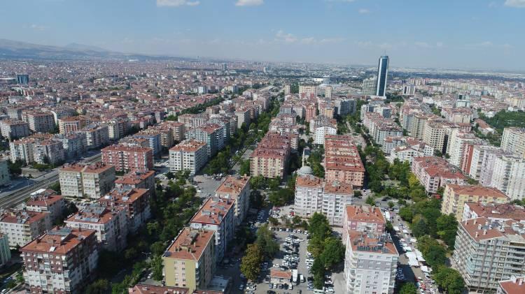 <p>Evi beğendilerse mutlaka sözleşme yaparken emlakçıda Kira Yetkisi Sözleşmesi, yok ise mal sahibini çağırıp mutlaka imzasını kendisine attırmaları gerekir.</p>
