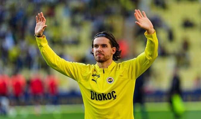 <p>2-) Ferdi Kadıoğlu - 2024/2025<br />
<br />
* Fenerbah&ccedil;e > Brighton<br />
<br />
* 30 milyon euro</p>
