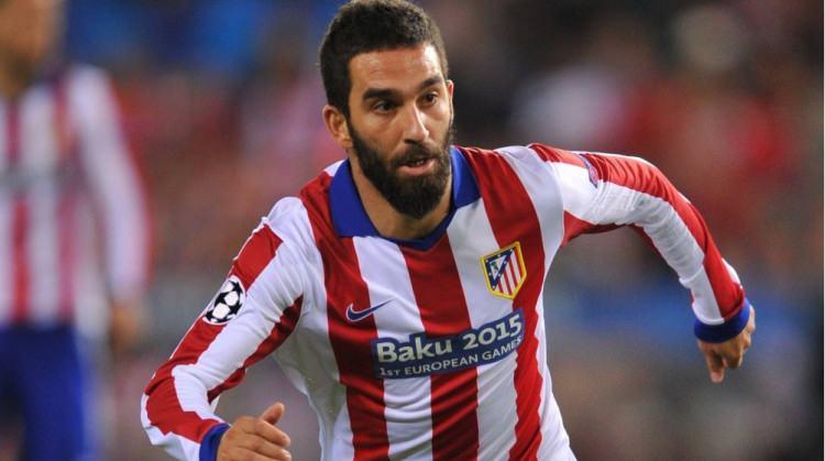 <p>1- Arda Turan - 2015-2016<br />
<br />
* Atletico Madrid > Barcelona<br />
<br />
* 34 milyon euro</p>
