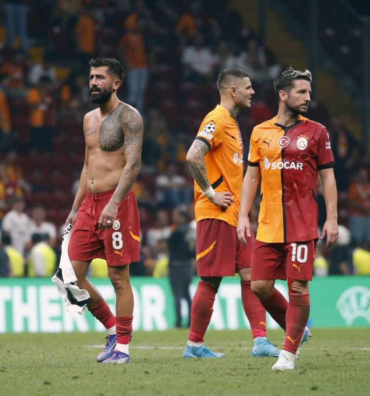<p><strong>El Mundo Deportivo: </strong>Young Boys, Galatasaray'ı eledi ve Türk futbolunu Şampiyonlar Ligi'nin dışında bıraktı.</p>
