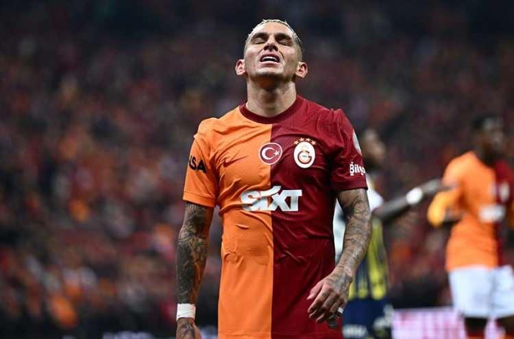 <p>Trendyol Süper Lig devlerinden Galatasaray'ın vazgeçilmez yıldızı Lucas Torreira ile ilgili gelişmeler yaşanıyor. </p>
