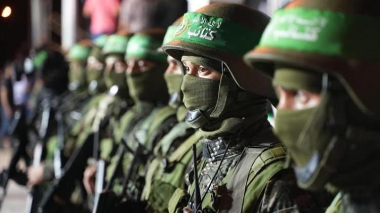 <p><span style="color:#B22222"><strong>HAMAS’TAN İSRAİL’E MESCİD-İ AKSA UYARISI</strong></span></p>
<p>Hamas da Ben-Gvir’in Mescid-i Aksa’ya sinagog inşa etme çağrısının çok tehlikeli olduğuna vurgu yaparak, Arap ve İslam dünyasına Mescid-i Aksa’yı koruma çağrısında bulundu.</p>