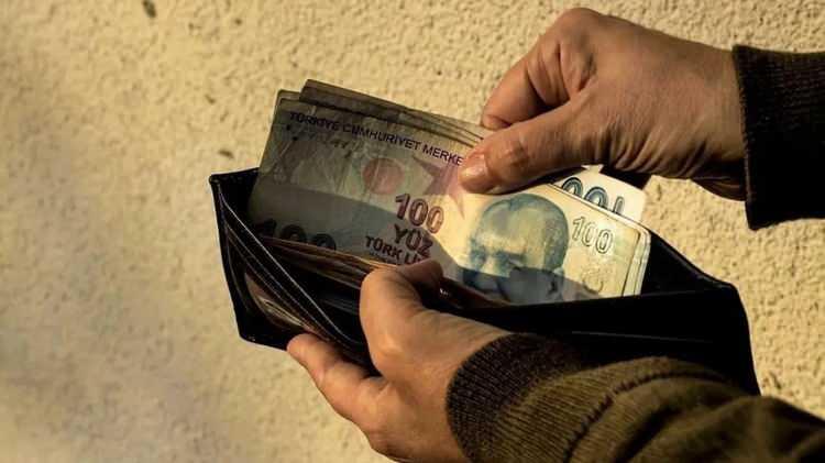 <p>Çünkü düzenli olmayan bir liste düzeninde gereksiz harcamalarınızı göremeyebilir ve aylık gelir gider hesabınızı yanlış hesaplayabilirsiniz.</p>