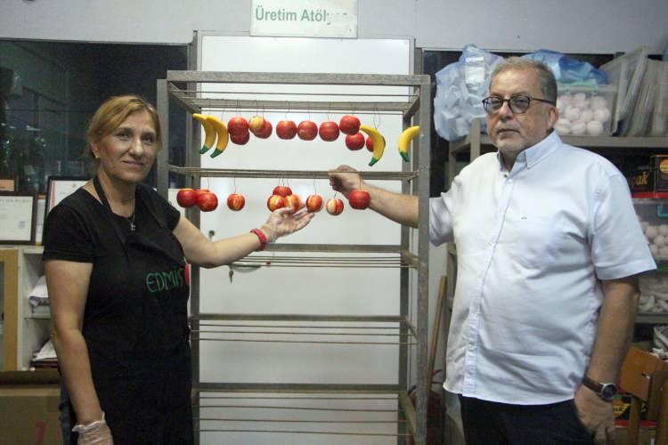 <p>Kentte, halk eğitim merkezlerinde de özel kursların açıldığı meyve sabunu üreticiliği ise bazı ailelerin geçim kapısı haline geliyor.</p>