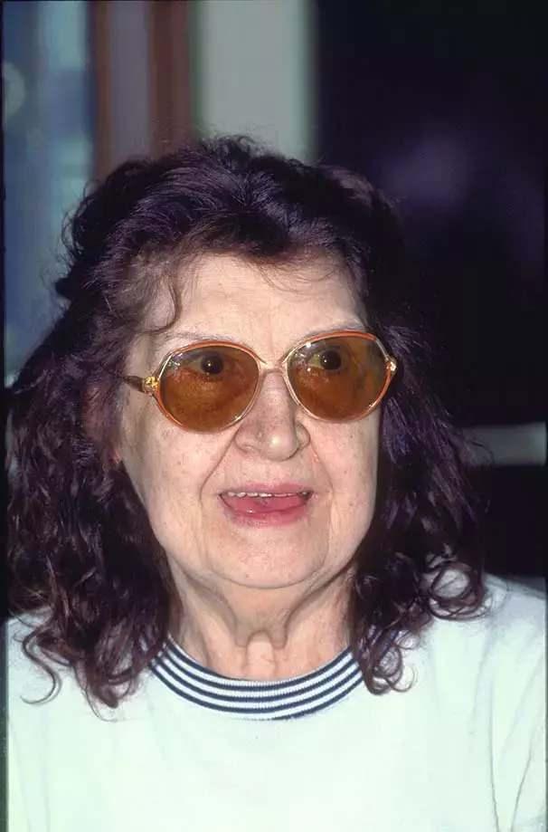 <p>1993 yılı Matild Manukyan</p>
<p>1992 yılı Matild Manukyan</p>