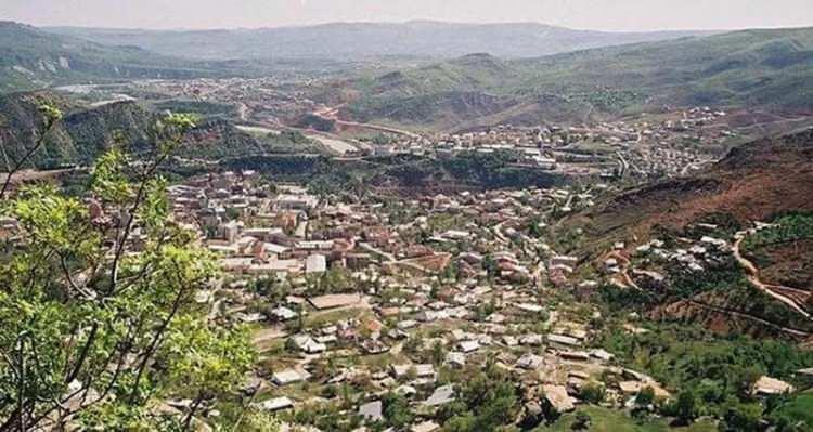 <p><strong>Tunceli</strong></p>
<p> </p>
<p><strong>Aldığı göç sayısı: 11 806 kişi</strong></p>