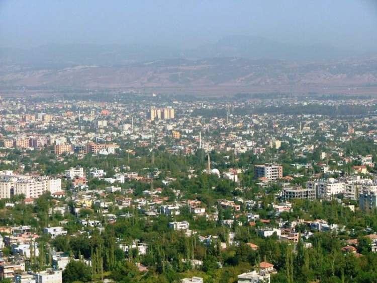 <p><strong>Osmaniye</strong></p>

<p> </p>

<p><strong>Aldığı göç sayısı: 27 059 kişi</strong></p>
