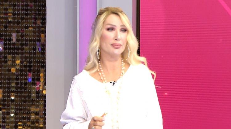 <p><span style="color:#000000"><strong>"SEDA SAYAN SAYESİNDE YAPILDI"</strong></span></p>

<p><span style="color:#000000"><strong>&Uuml;nl&uuml; şarkıcı Seda Sayan'ın kendisine &ccedil;ok destek olduğunu ve g&ouml;z&uuml; i&ccedil;in yardımcı olduğunu s&ouml;yleyen Yaşar'ın "Ben askerde kaza ge&ccedil;irip d&ouml;nd&uuml;kten sonra Seda abla ben bir kez daha &ccedil;ağırıp g&ouml;z&uuml;m&uuml; yaptırdı. O d&ouml;nem bana &ccedil;ok destek oldu. G&ouml;z&uuml;mle ilgili t&uuml;m masrafları o karşıladı." itirafıyla herkesi şaşırttı.</strong></span></p>
