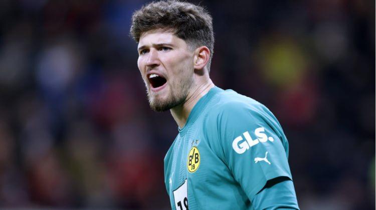 <p>Gregor Kobel - Borussia Dortmund</p>
