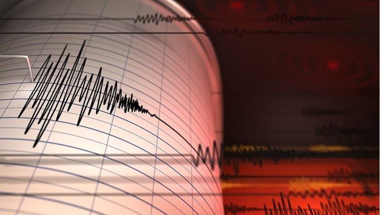 <p>Beklediğimiz artçı deprem meydana gelmedi. 7,7 ve 7,6’lık depremlerin artçısı 6 büyüklüğünde bir depremdir. 6 ile 6,6 arasında büyüklüğünde bir deprem meydana gelirse o bölge uzun bir süre rahatlayacaktır” </p>
