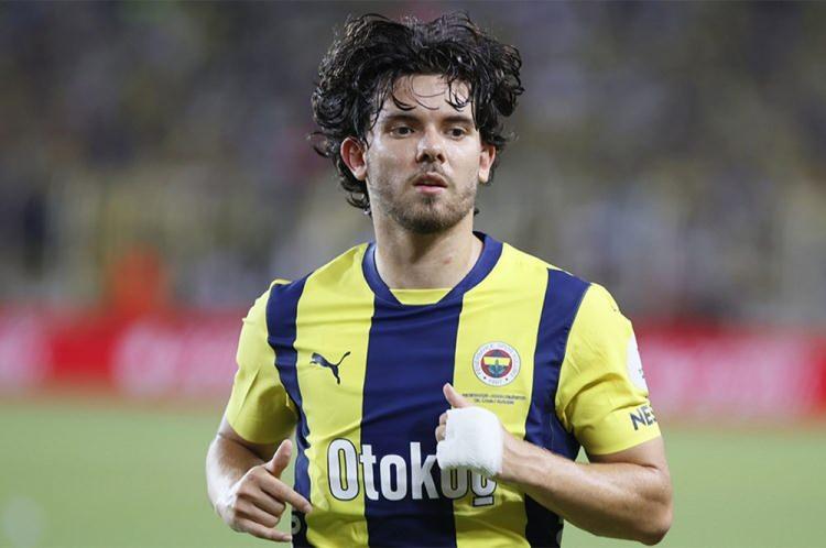 <p>Bu alanda da rekoru 30'ar milyon euro ile Ferdi Kadıoğlu ve Nicolo Zaniolo elinde bulunduruyordu.</p>