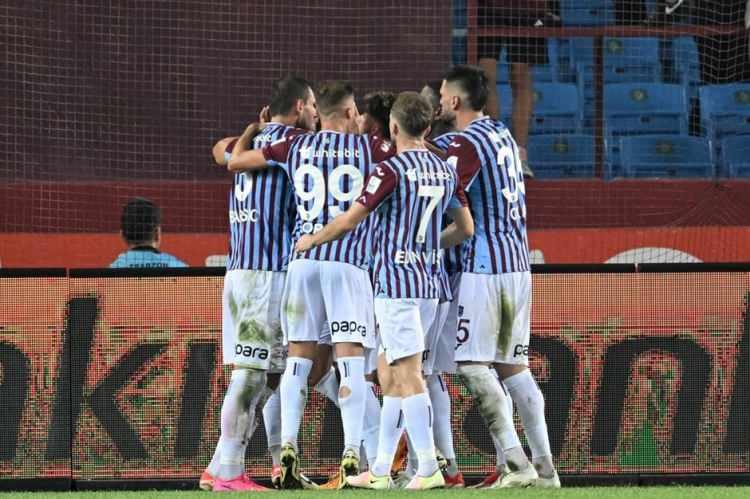 <p>- Trabzonspor (96 milyon euro)</p>
