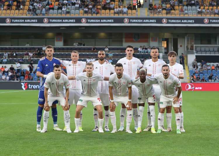 <p>- Çaykur Rizespor (33 milyon euro)</p>
