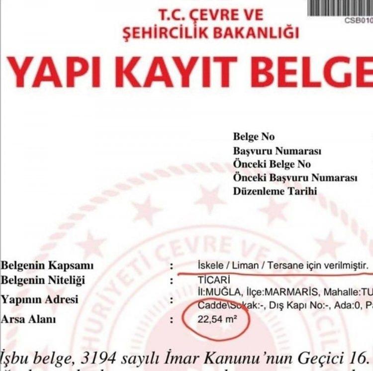 <p>2018 yılında satın aldığı arazi üzerinde çeşitli izinsiz tadilatlar gerçekleştiren Gökbakar, daha sonra bu yapılar için İmar Barışı'ndan faydalanmak amacıyla başvuruda bulundu. Ancak, 2023 yılında Muğla Çevre ve Şehircilik İl Müdürlüğü tarafından yürütülen denetimlerde villanın yapı kayıt belgesi iptal edildi ve kaçak yapı olarak tescil edilerek yıkım kararı verildi. </p>