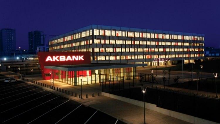 <p>Akbank, geçen yıl aynı dönemde 31.018.352.000 kar elde etmişti.</p>

<p> </p>
