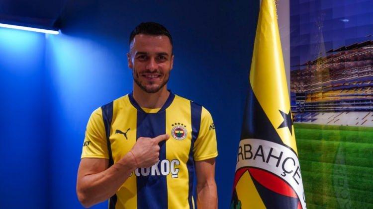 <p>FILIP KOSTIC</p>

<p>Eski takımı: Juventus<br />
Yeni takımı: Fenerbahçe<br />
Mevki: Kanat<br />
Bonservis: Kiralık</p>
