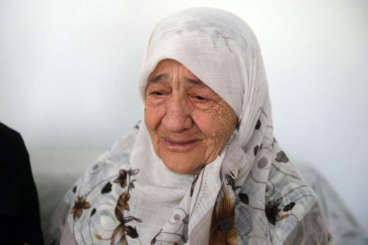 <p>"O, bambaşka bir kızdı. Çok yardımseverdi. Birisi bir şey istese ona yardımcı olmak için hemen çaba gösterirdi. Daha önce de birçok yardım kuruluşuyla oralara gitti. </p>