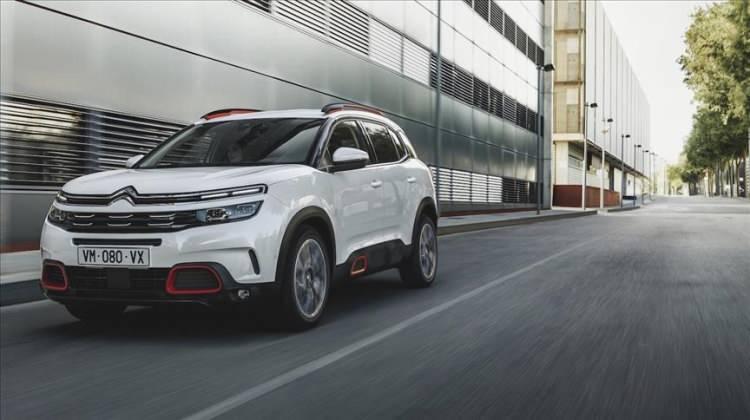 <p>Citroen otomotiv şirketinin açıklanan eylül ayı kampanyaları ve fiyat listesi kontrol edildiğinde, AYeni My Ami Peps otomobil modelinin indirimli olarak 434.000 TL'den satışa çıkartıldığı görüldü. Bunun yanı sıra normal fiyatı, 459.000 TL.</p>
<p> </p>