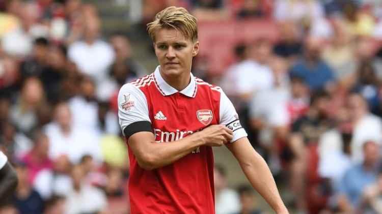 <p><strong>OYNADIĞI TAKIM:  ARSENAL</strong></p>

