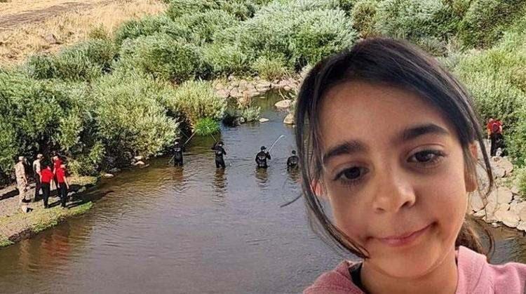 <p>Merkez Bağlar ilçesi kırsal Tavşantepe Mahallesi'nde 21 Ağustos tarihinde kaybolan 8 yaşındaki Narin Güran'ın cansız bedeni 19 gün sonra bulundu.</p>
<p> </p>