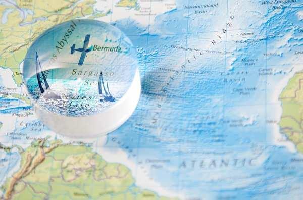 <p>Ayrıca, &ccedil;eşitli araştırmalar, Bermuda Şeytan &Uuml;&ccedil;geni'ndeki kazaların, başka deniz b&ouml;lgelerindeki kazalardan daha fazla olmadığını ortaya koymuştur.</p>
