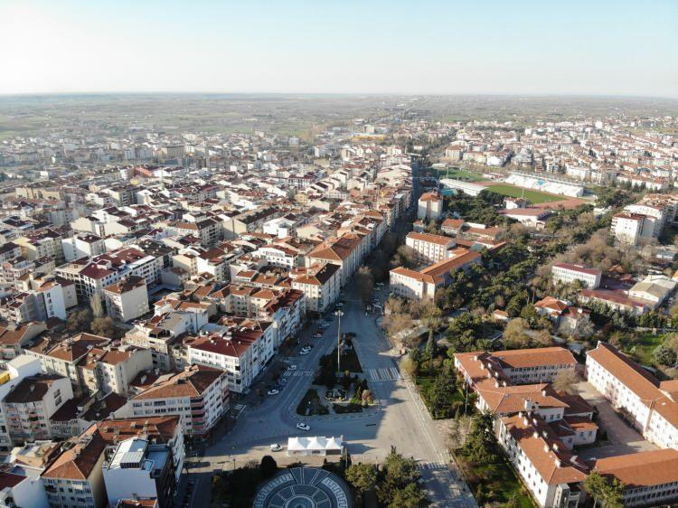 <p>Kırklareli</p>

<p>&nbsp;</p>

<p>Aldığı g&ouml;&ccedil; sayısı:</p>

<p>22 bin 171 kişi</p>
