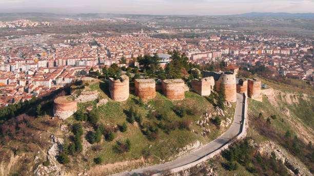 <p>K&uuml;tahya</p>

<p>&nbsp;</p>

<p>Aldığı g&ouml;&ccedil; sayısı:</p>

<p>24 bin 281 kişi</p>
