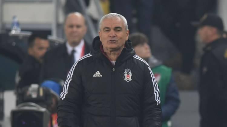<p><strong>"Kimseye kızgın değilim. Beşiktaş dönemi oldu bitti. O konularla ilgili hiç ilgilenmiyorum. Futbolun içinde bunlar var. Ben Beşiktaşlıyım ve hiçbir zaman da Beşiktaş'tan kopmam.</strong></p>