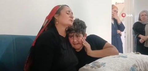 <p>CEVABEN:</p>

<p>Salim'in aracı beyaz Renault 19 bir araçtır. Arka camları kapalıydı. Açık olsa ben görürdüm, Salim Güran sol şoför kapısını açarak indi. Aracın arka tarafından dolanarak aracının yan ön yolcu kapısını açtı. Battaniyeye sarılı Narin Güran’a ait cesedi battaniye ile dışarı çıkıp yere bırakmadı. Bana "çuvalı çıkar" dedi. Ben de bagajdaki çuvalı çıkardım. Ben de cesedi başı çuvalın dibine gelecek şekilde ayakları ile çuvalın ağzına denk gelecek şekilde baş aşağıya Salim Güran ile bir yerleştirdim. Biraz önce bahsettiğim gibi dere kenarına götürdüm.</p>

<p> </p>
