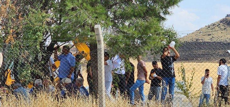 <p>SORULDU: Salim Güran ile irtibatınız WhatsApp ya da internet veri tabanlı uygulamalar üzerinden mi yoksa normal şebeke üzerinden midir?</p>
<p>CEVABEN: Biz normal şebeke üzerinden konuşuruz.</p>