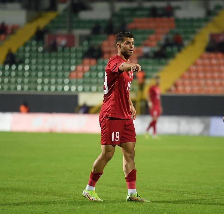 <p>HAKAN YEŞİL</p>

<p>Eski takımı: Trabzonspor<br />
Yeni takımı: Pendikspor<br />
Mevki: Orta saha<br />
Bonservis: -</p>
