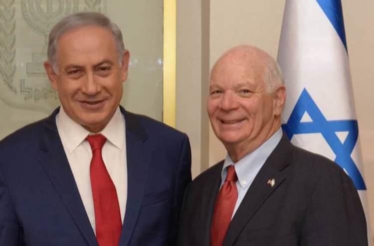 <p>ve Maryland Senatörü Demokrat Ben Cardin 913 bin 285 dolar.</p>
