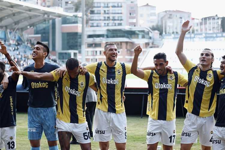 <p><strong>17- FENERBAHÇE - %28<br />
<br />
* </strong>Sarı-lacivertliler, olasılıklara göre çeyrek finale yükselemeyen takımlar arasında gösterildi.</p>