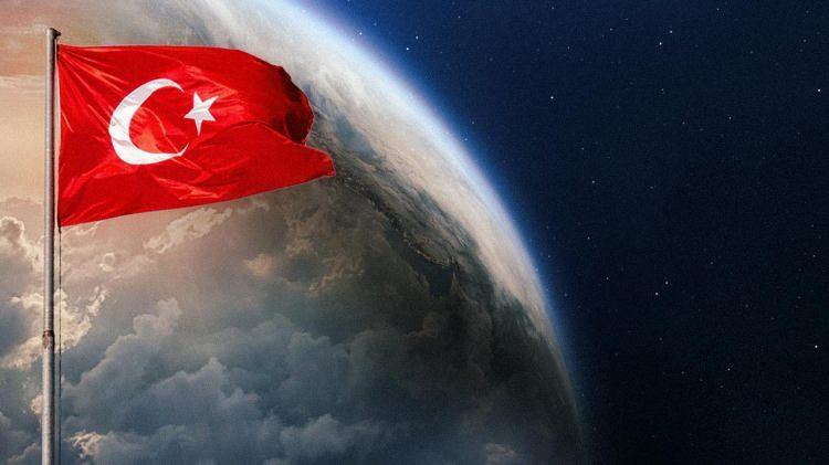 <p><strong>Türkiye, uzay vatandaki gücünü pekiştirmek üzere yeni bir eşikte. Milli küresel konumlama sistemi için uydular fırlatma için gün sayıyor.</strong></p>
<p> </p>
<p>BAYKAR Yönetim Kurulu Başkanı Selçuk Bayraktar, TEKNOFEST Roket Yarışması'nda TRT Haber'in sorularını yanıtladı.</p>