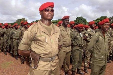 <p><strong><span style="color:#B22222">GINE-BISSAU </span> | 4.450</strong></p>
<p> </p>
<p> </p>
<p><strong>| Batı Afrika'da bir ülke</strong></p>