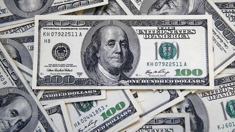 <p><span style="color:#B22222"><strong>FED FAİZ KARARI SONRASI DOLAR NASIL ETKİLENDİ?</strong></span></p>
<p><br />
Dolar güç kaybederken, gelişmekte olan ülkelerin para birimlerinde de yukarı yönlü hareketler izlendi.</p>
