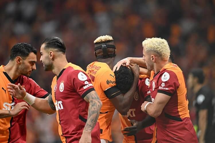 <p>Süper Lig'in 5. haftasında Galatasaray, sahasında Çaykur Rizespor'u 5 golle geçti.</p>
